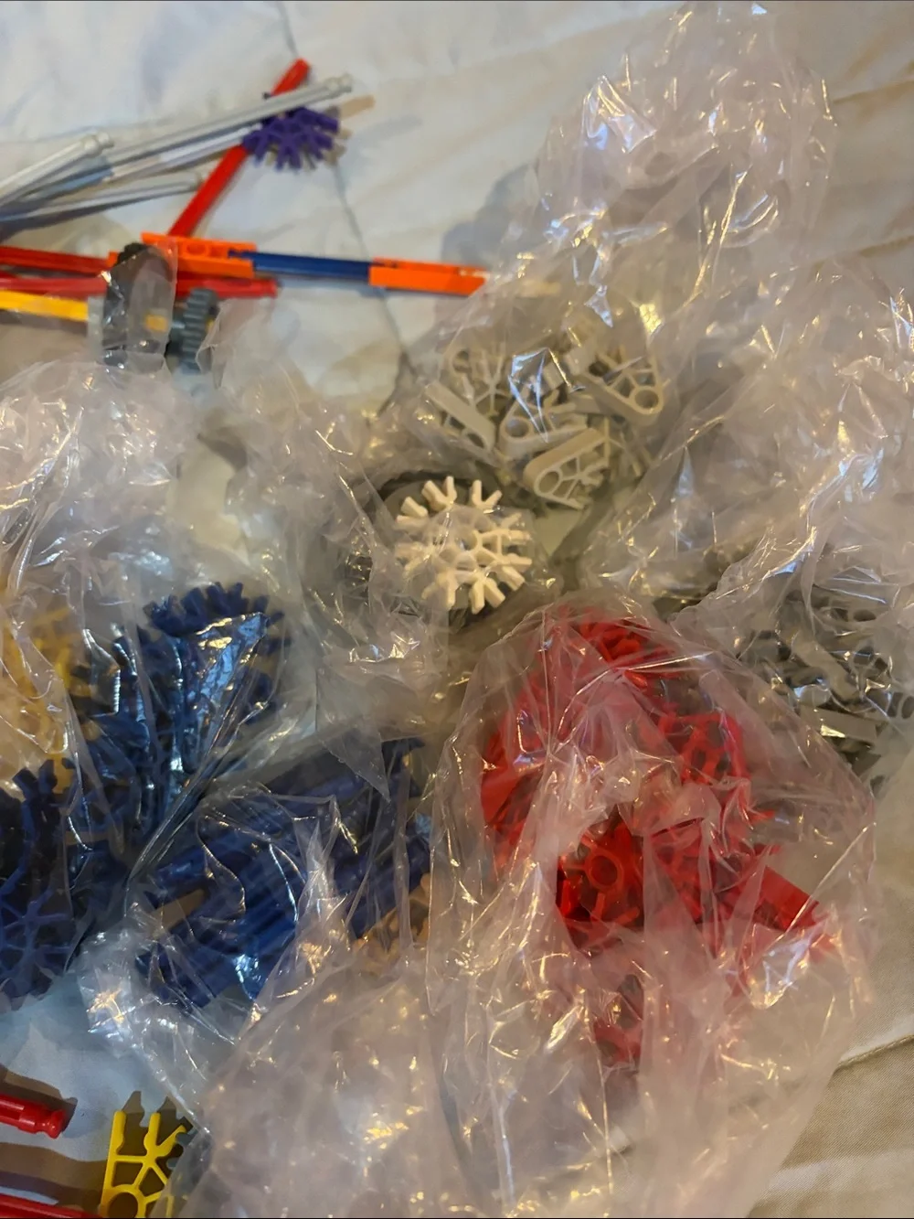 K'NEX-Style Kids Construction Set in Red, Yellow, Blue, White & Green